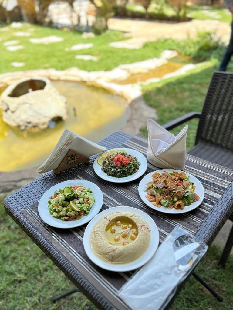 Onizah Hotel อันนีซาฮ์ ภายนอก รูปภาพ